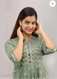 Solid Rayon Women Kurta